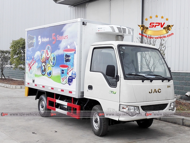 2 Tons Refrigerator Truck JAC - RF 2 Tons Refrigerator Truck JAC - RF